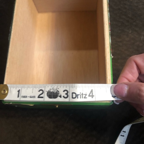 Wooden Gran Habano Cigar Box - Picture 3 of 11